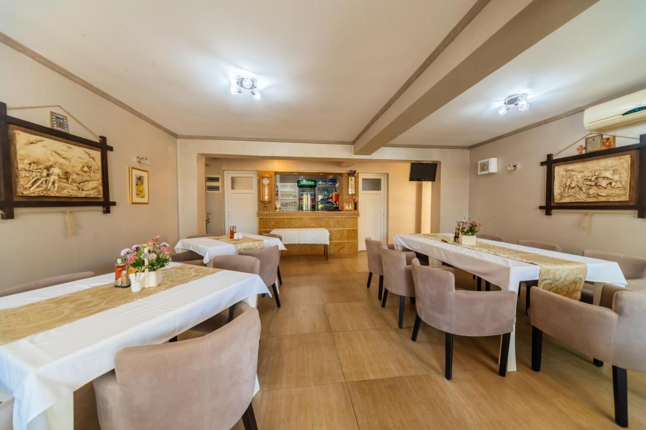 Aparthotel Stijovic バール エクステリア 写真